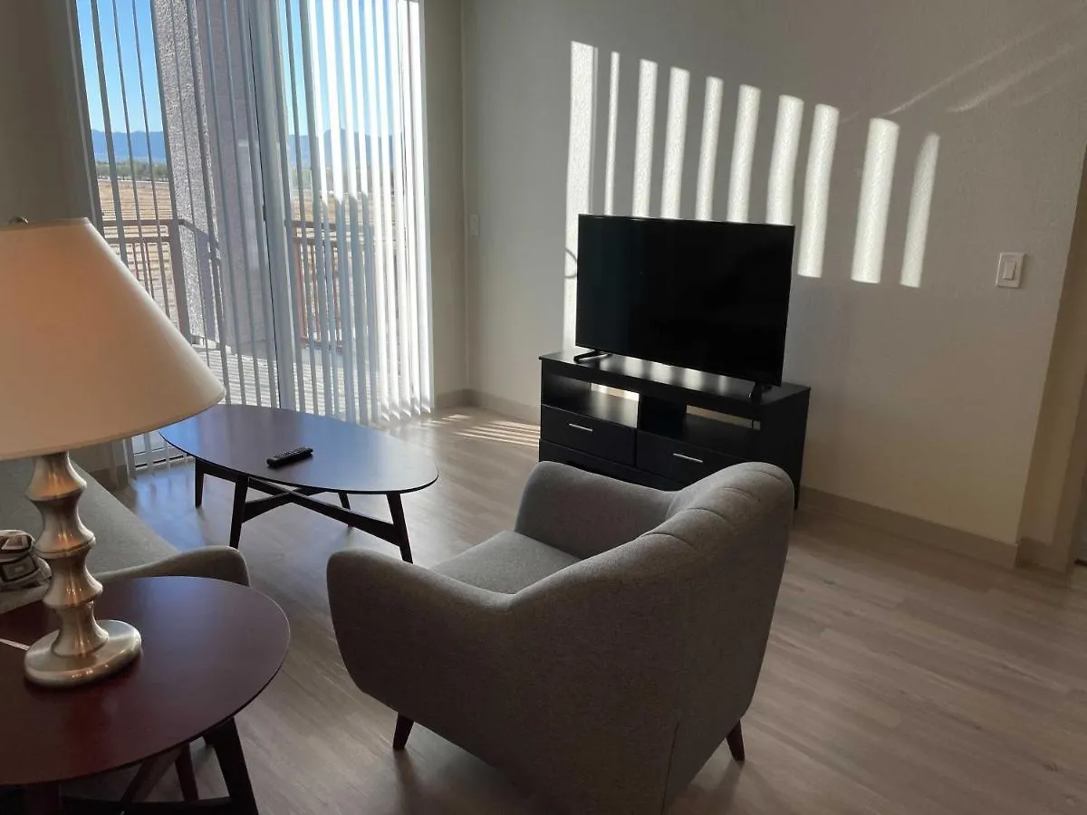 Stay Gia New Modern 2 Bedroom Apartment With Swimming Pool & Gym At Grayson Place Goodyear